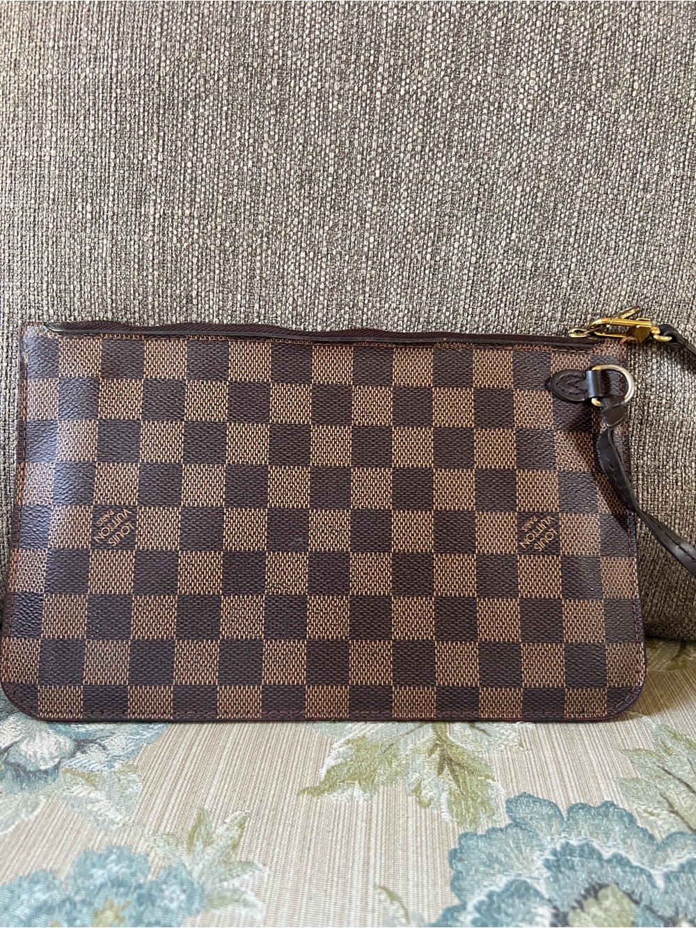 Authentic Neverfull Pouch